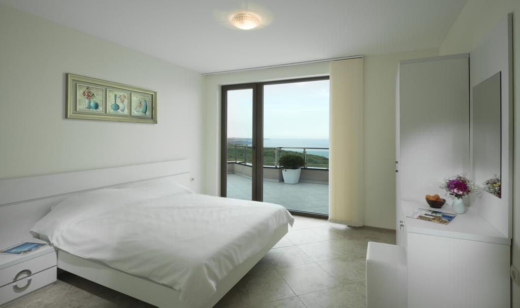 Calithea Complex Aparthotel Kavarna ภายนอก รูปภาพ