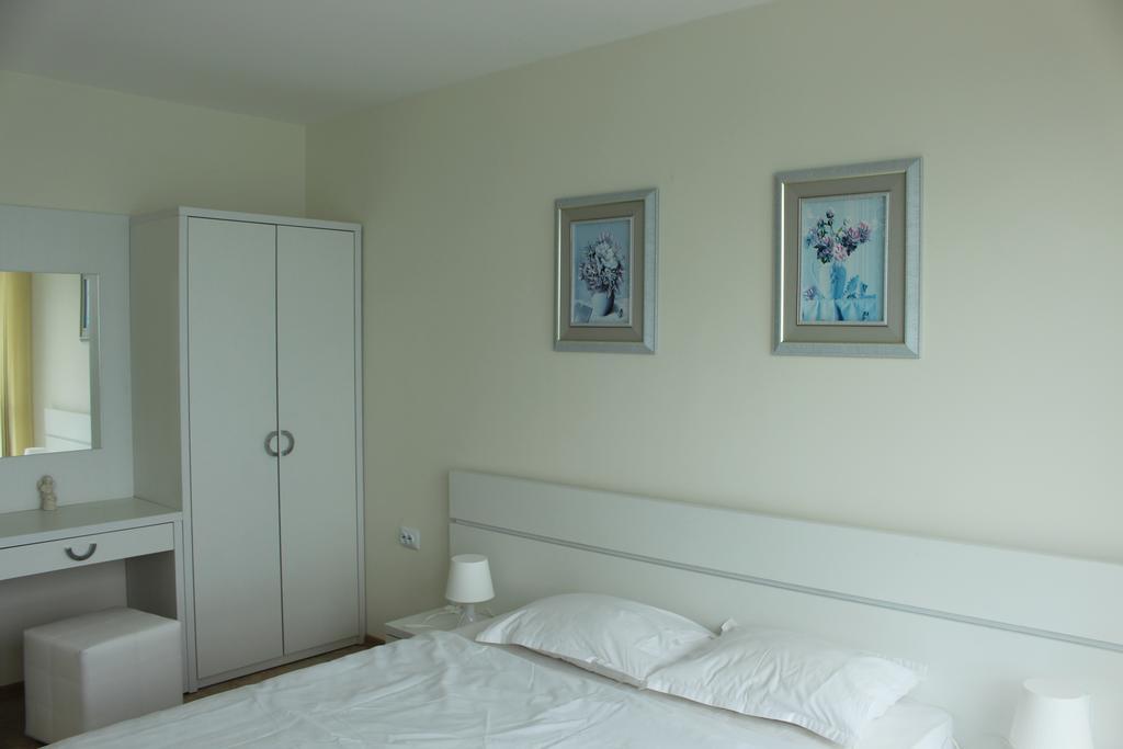 Calithea Complex Aparthotel Kavarna ภายนอก รูปภาพ